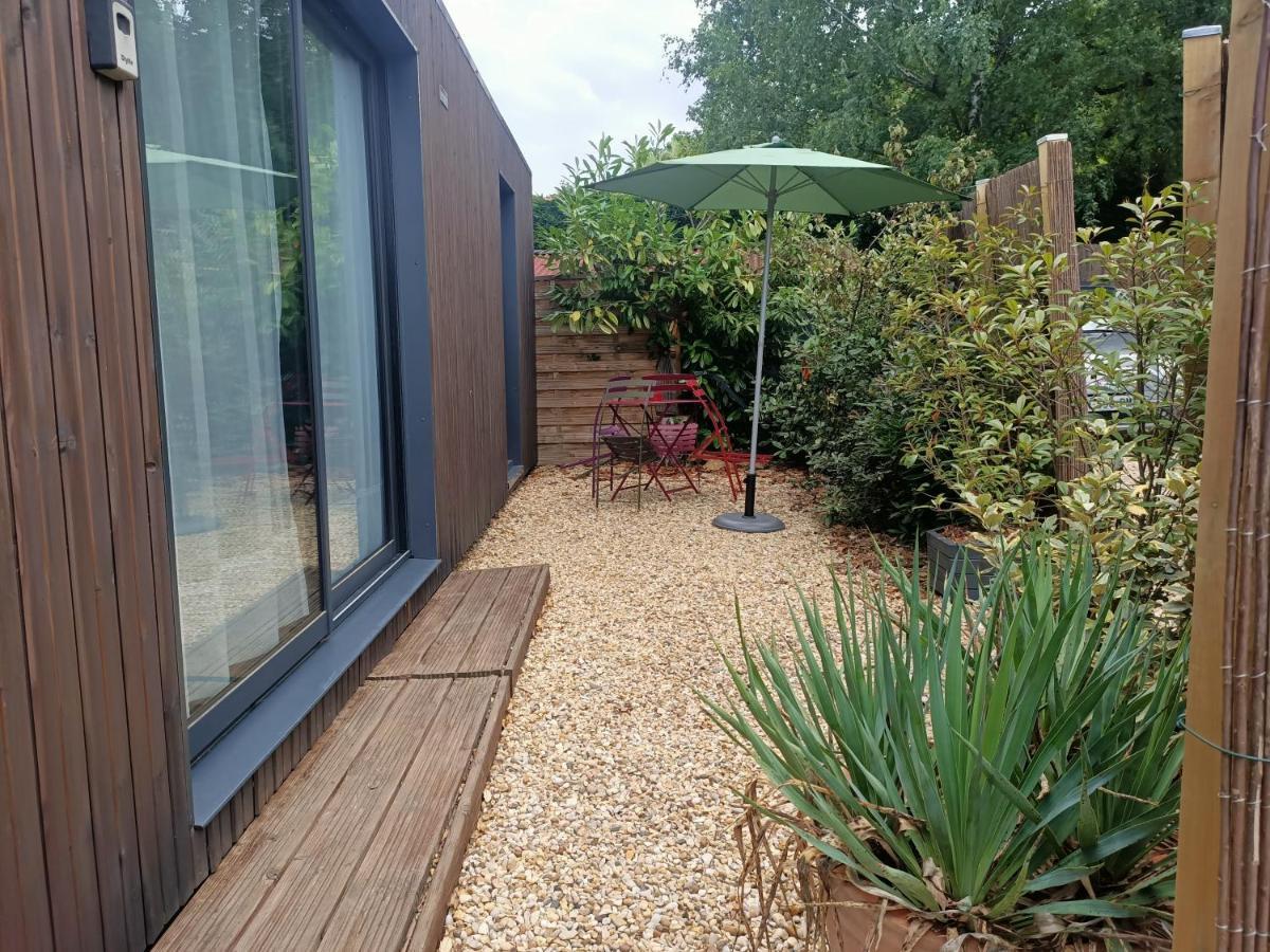 Studio De Jardin "Le Temps D Une Pause" Jusqu'A 4 Personnes En Face Du Beaujolais - Climatisation Et Borne Recharge Vehicule Electrique Montmerle-sur-Saone Luaran gambar